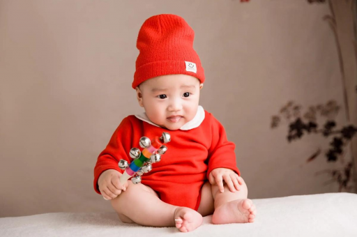 安康宝宝长牙会拉肚子吗